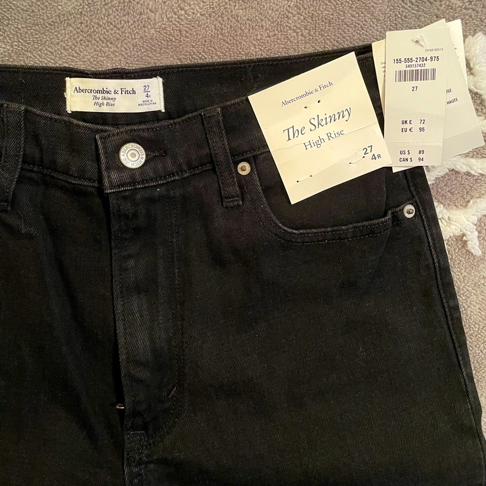 Abercrombie & Fitch The Skinny High Rise Black Denim Size 27